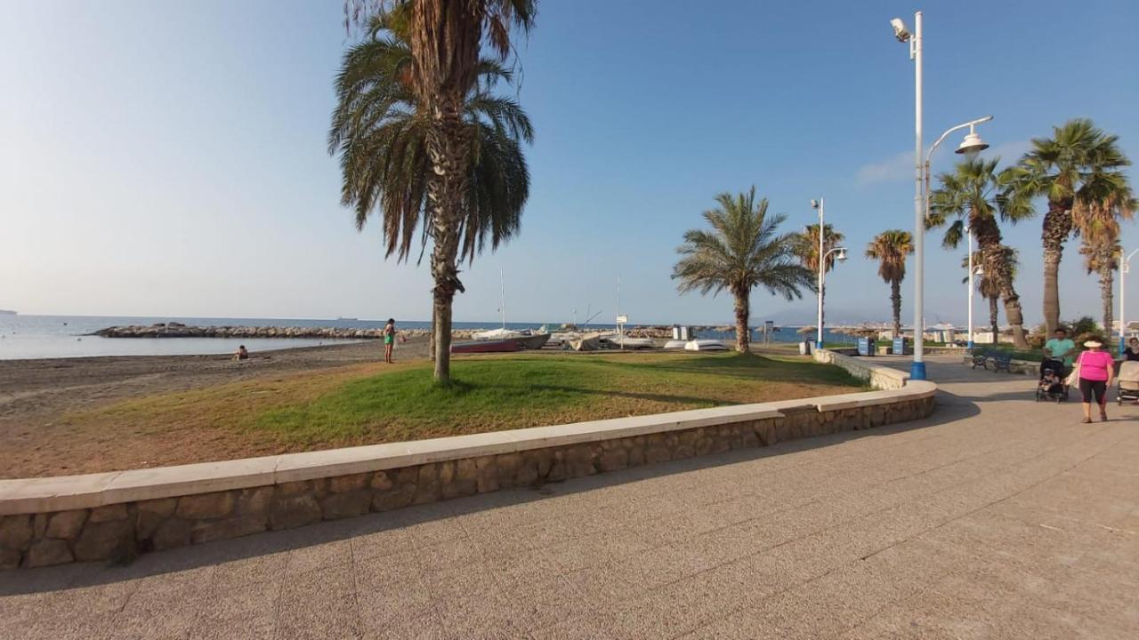 Del Parque Flats Pina Beach Малага Экстерьер фото