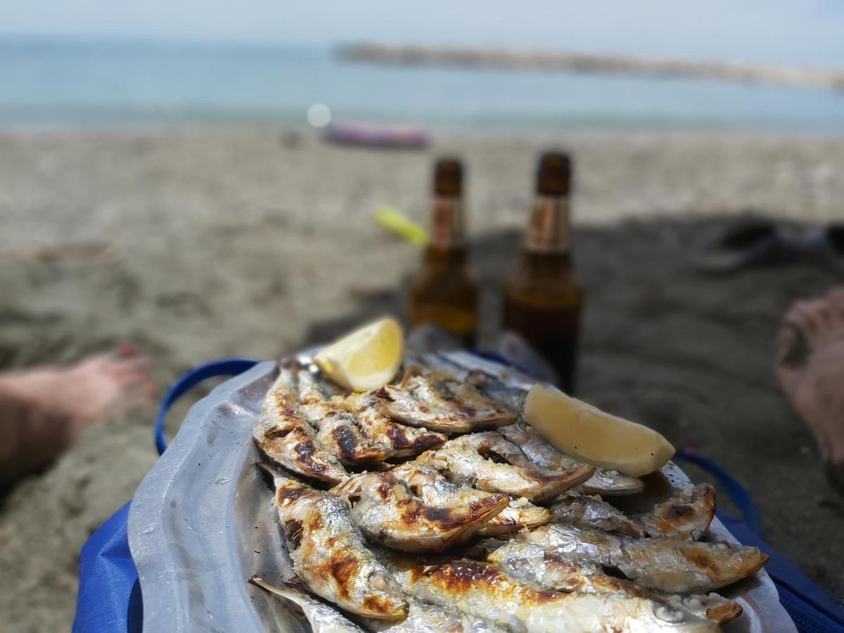 Del Parque Flats Pina Beach Малага Экстерьер фото